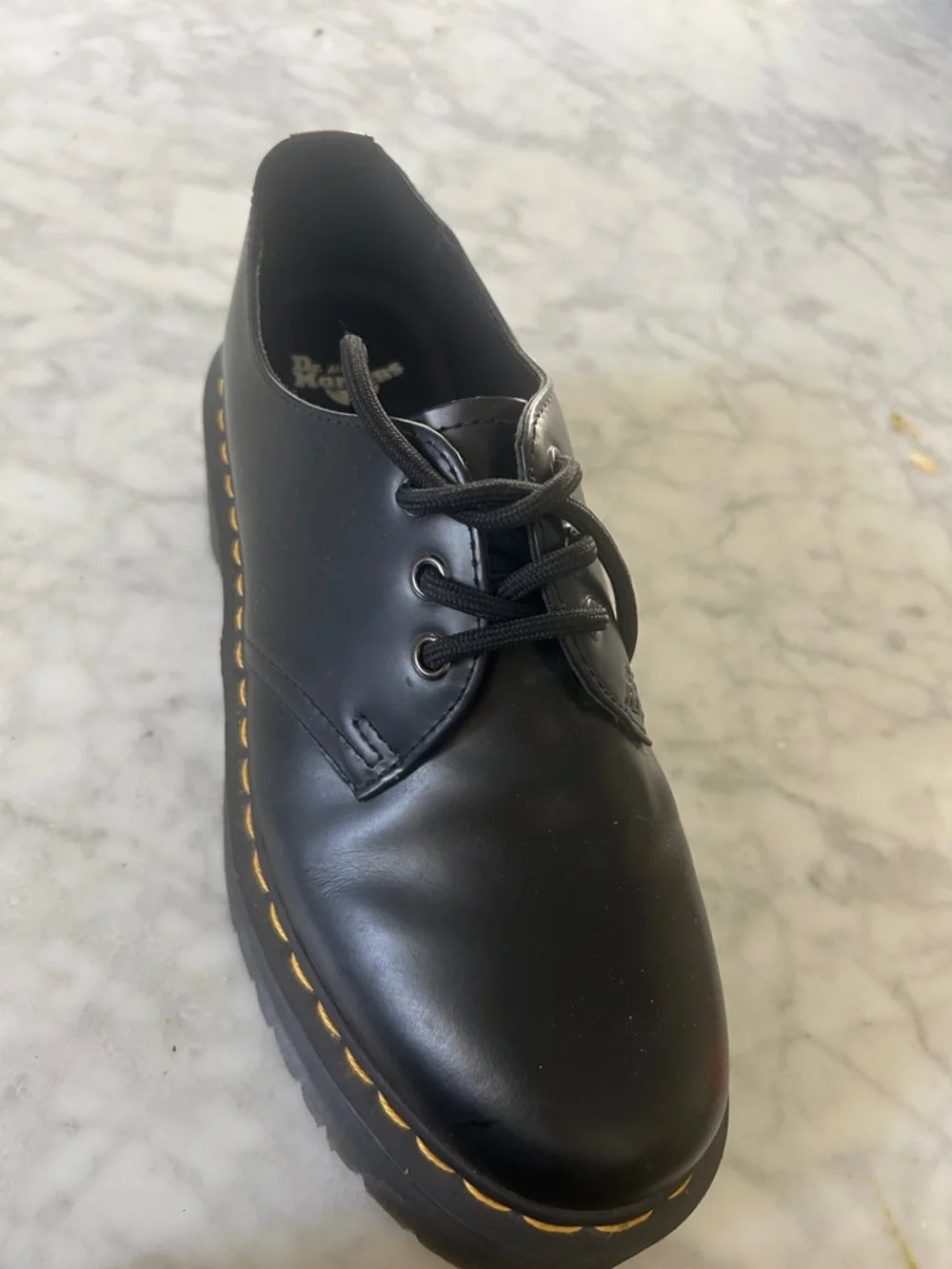 NWOT 1461 SMOOTH LEATHER PLATFORM SHOES US 9L